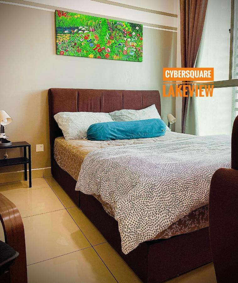Cybersquare Lakeview With Netflix And Disney Hotstar Cyberjaya Eksteriør bilde