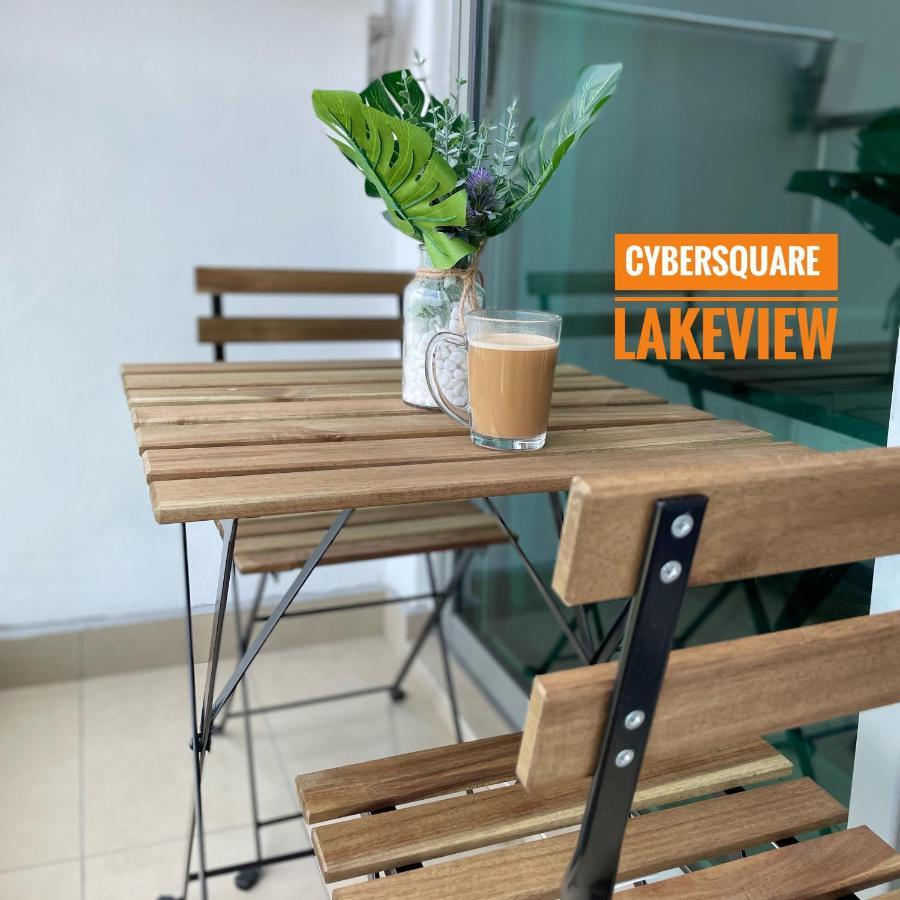 Cybersquare Lakeview With Netflix And Disney Hotstar Cyberjaya Eksteriør bilde