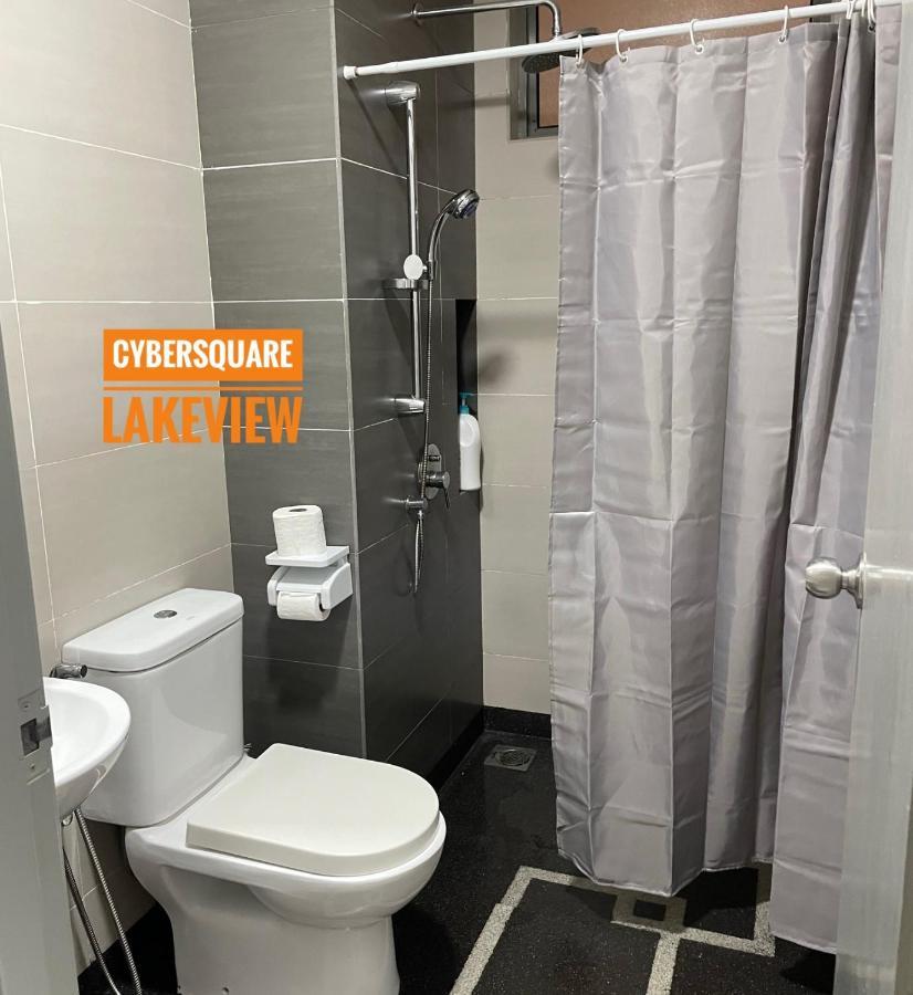 Cybersquare Lakeview With Netflix And Disney Hotstar Cyberjaya Eksteriør bilde