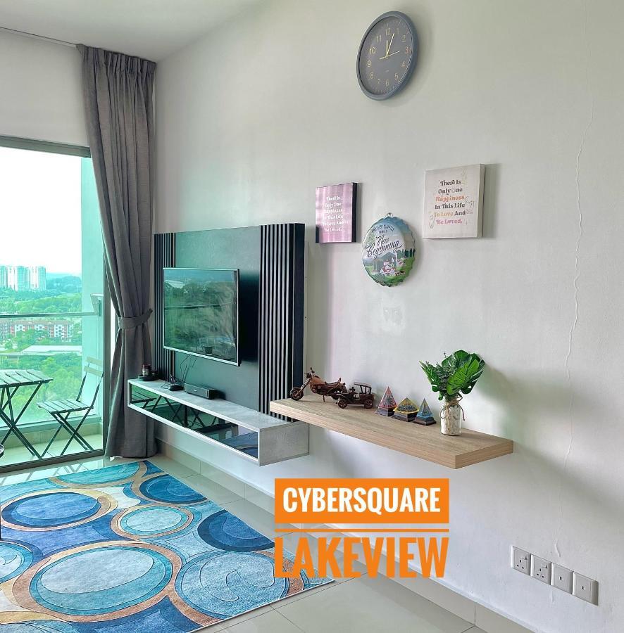 Cybersquare Lakeview With Netflix And Disney Hotstar Cyberjaya Eksteriør bilde