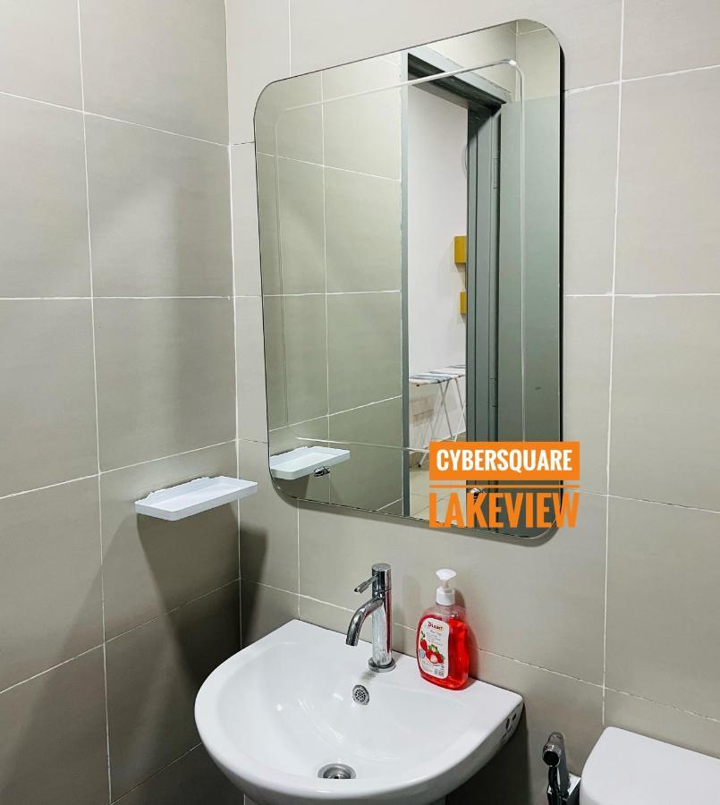 Cybersquare Lakeview With Netflix And Disney Hotstar Cyberjaya Eksteriør bilde